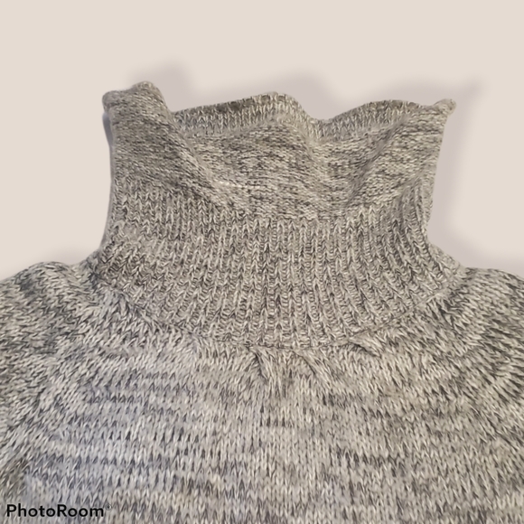 🔴Short sleeved extra long big collared shirt or use as Bodycon dress - Picture 3 of 7